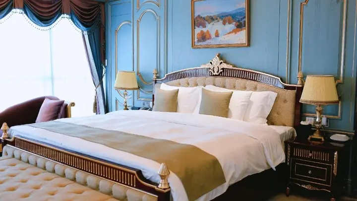 Тбилиси: Hotel Hotels & Preference Hualing Tbilisi Mimino