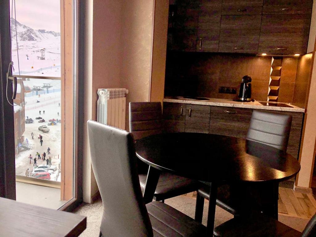 Гудаури: 2-room Apartment NFT New Gudauri 505