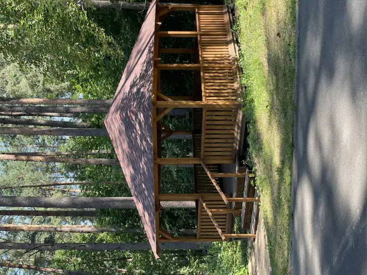 Логойск: Zayachya Polyana Recreation center