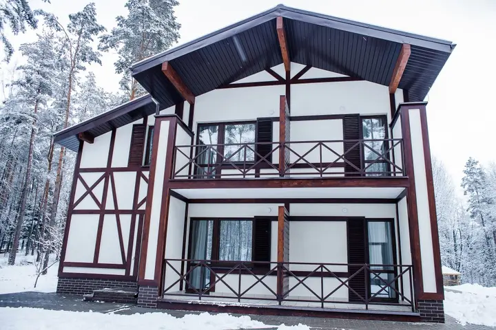 Логойск: Zayachya Polyana Recreation center