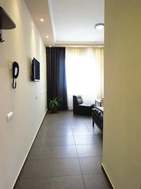 Ереван: Отель White House