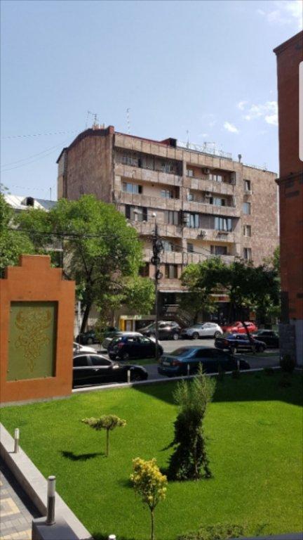 Ереван: Апартаменты Просторная Квартира Вардананц