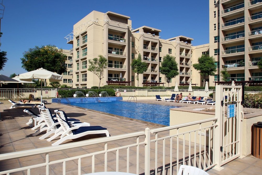 Дубай: Kennedy Towers - Al Arta 3