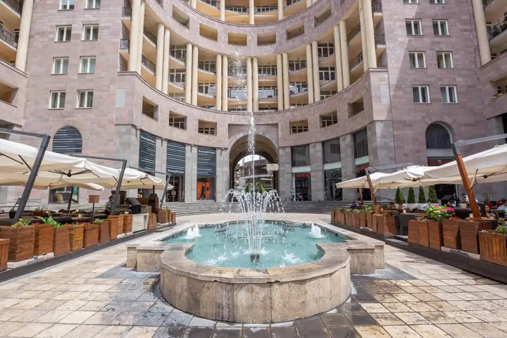Апартаменты Stay Inn on North Ave. 5-142 — фото 2