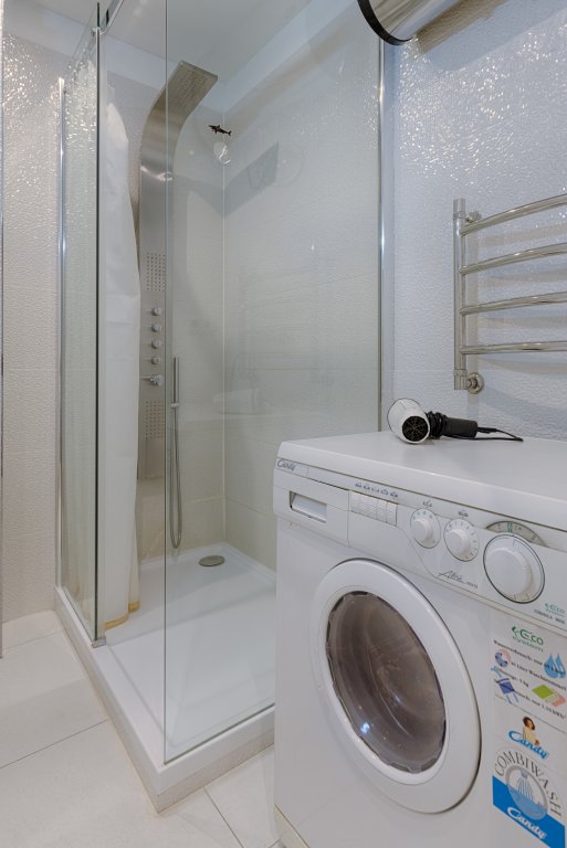 Минск: Апартаменты 1-комнатные HomeApart пр-т Независимости, 18