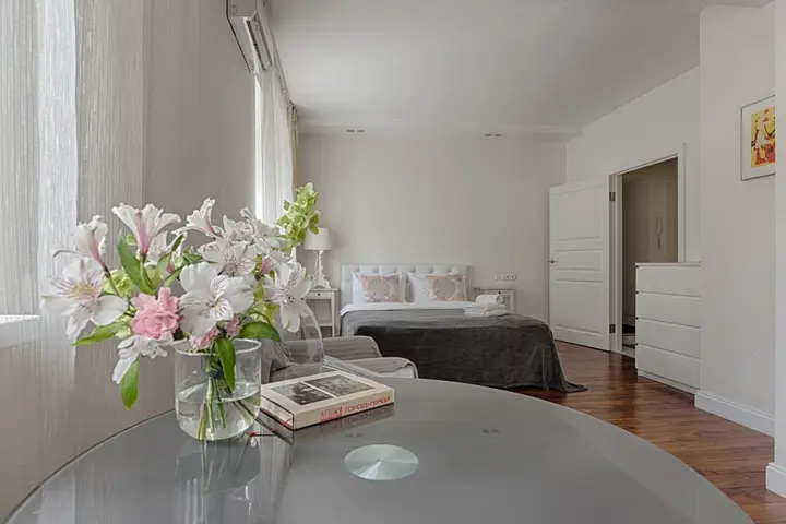 Апартаменты 1-комнатные HomeApart пр-т Независимости, 18 — фото 4