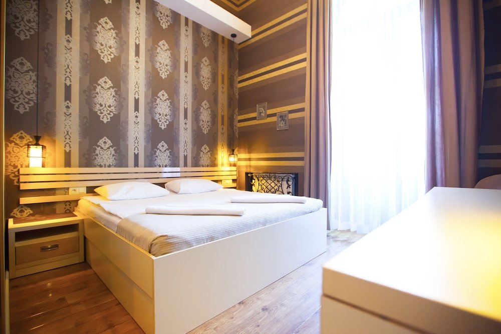 Тбилиси: Rustaveli Hotel