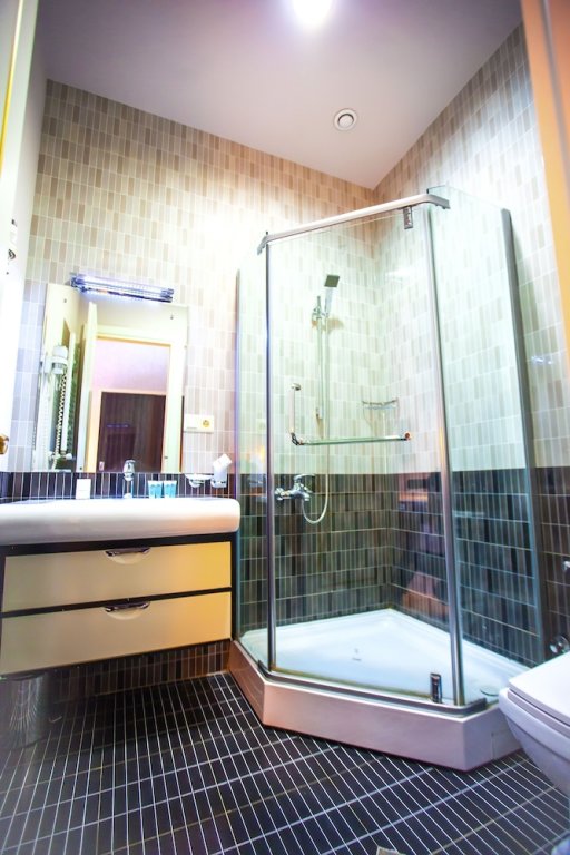 Тбилиси: Rustaveli Hotel