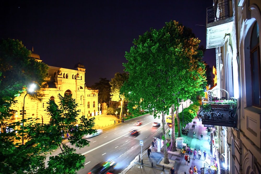 Тбилиси: Rustaveli Hotel