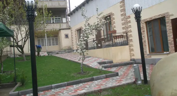 Дилижан: ARMENIA GuestHouse