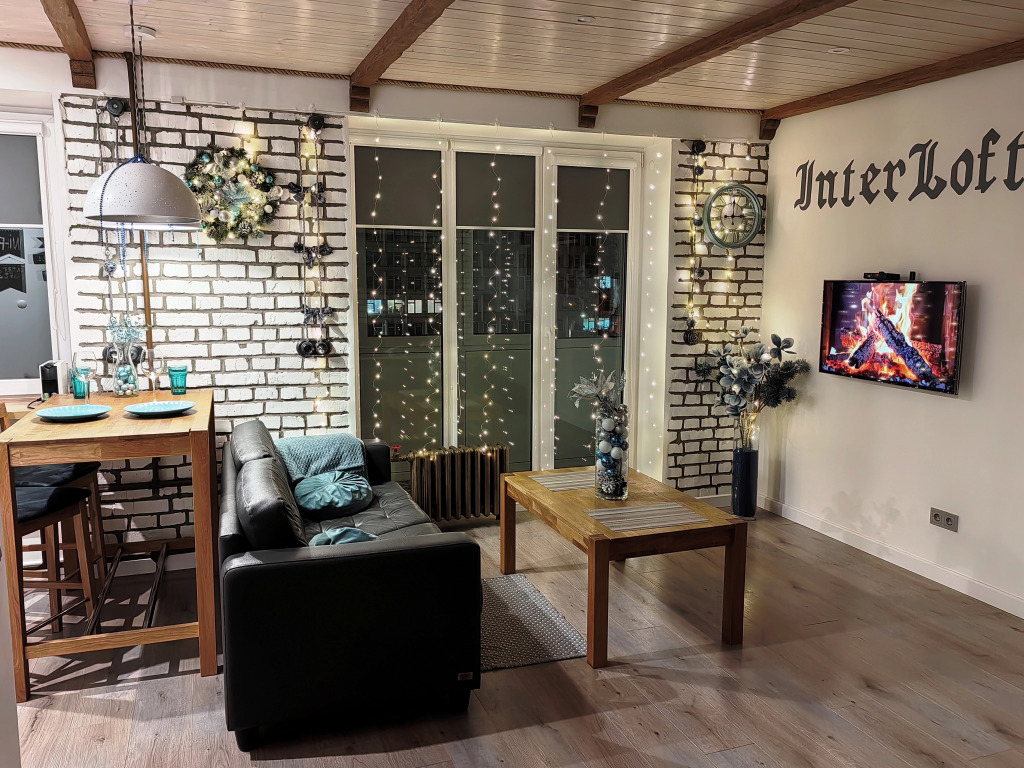 Минск: Апартаменты InterLoft 2 City Center Free Parking Wi-Fi 100/50 Smart TV