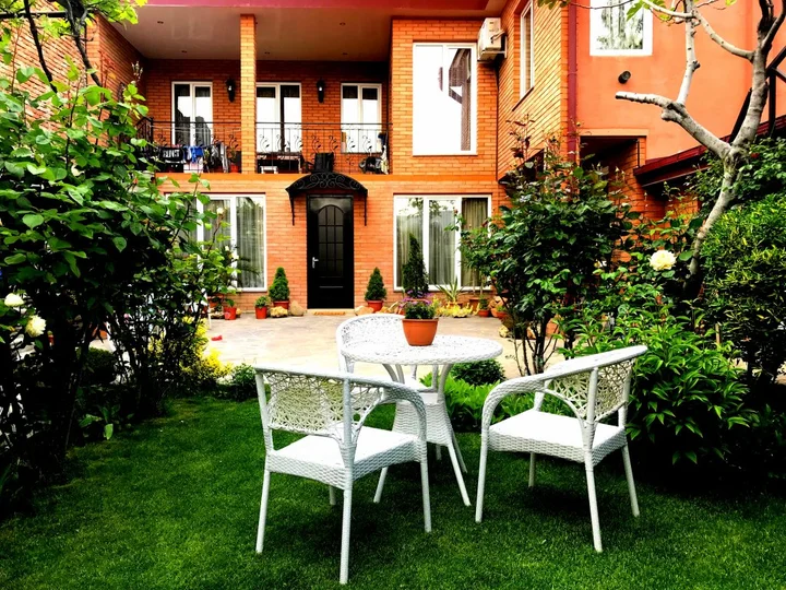 Тбилиси: Апартаменты Green Garden