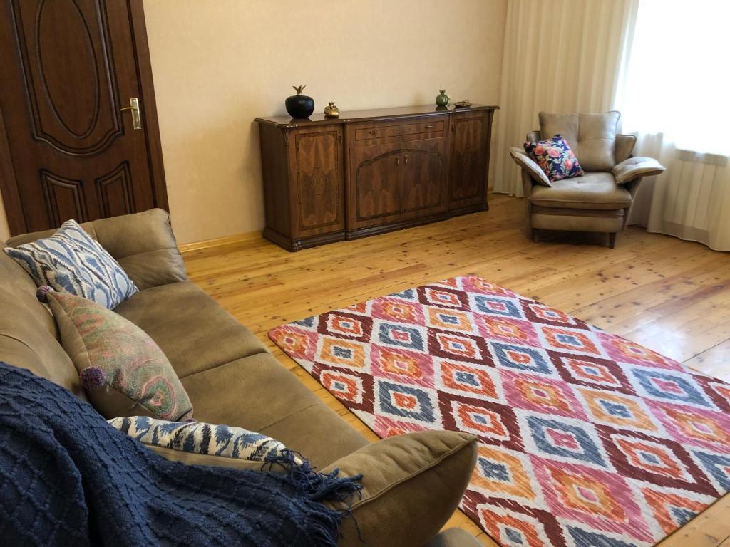 Баку: Вилла Seaside Villa in Buzovna
