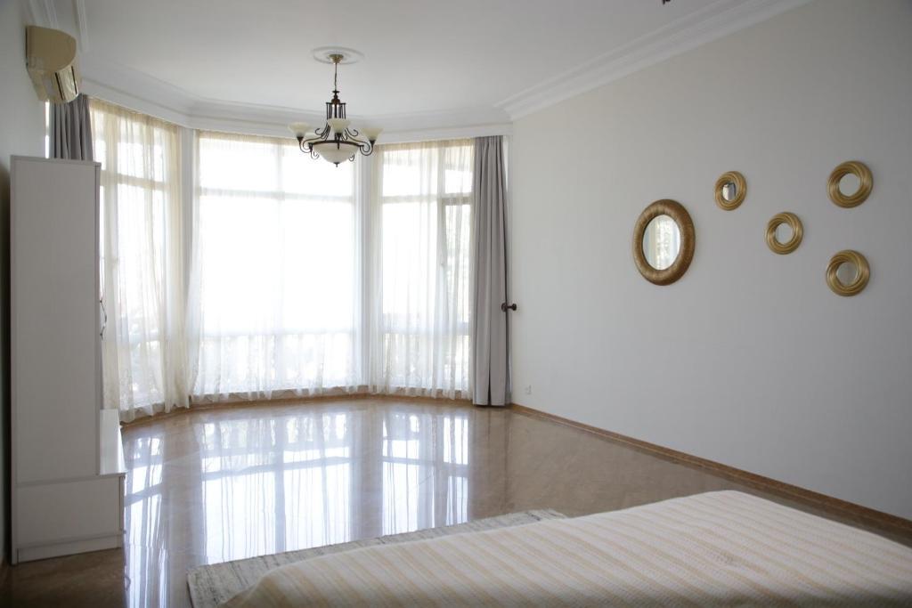 Баку: Вилла Exciting Seaview Villa Aymesa