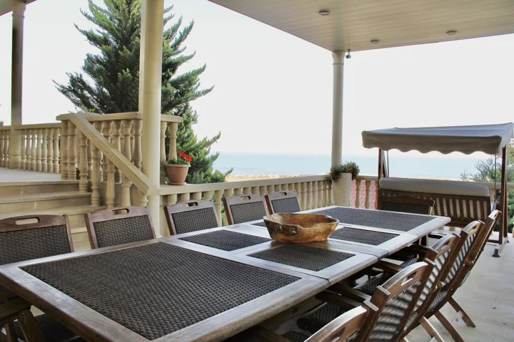 Баку: Вилла Exciting Seaview Villa Aymesa