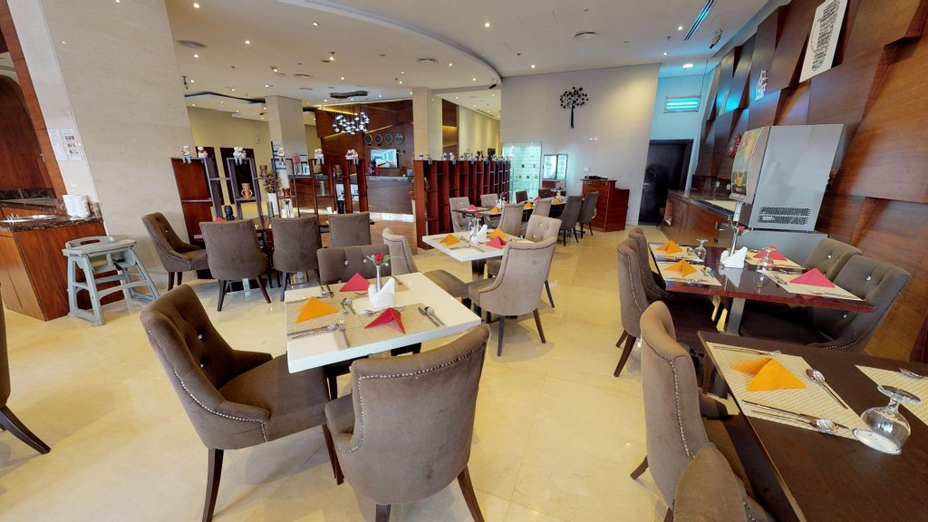 Дубай: Отель Signature Hotel Al Barsha