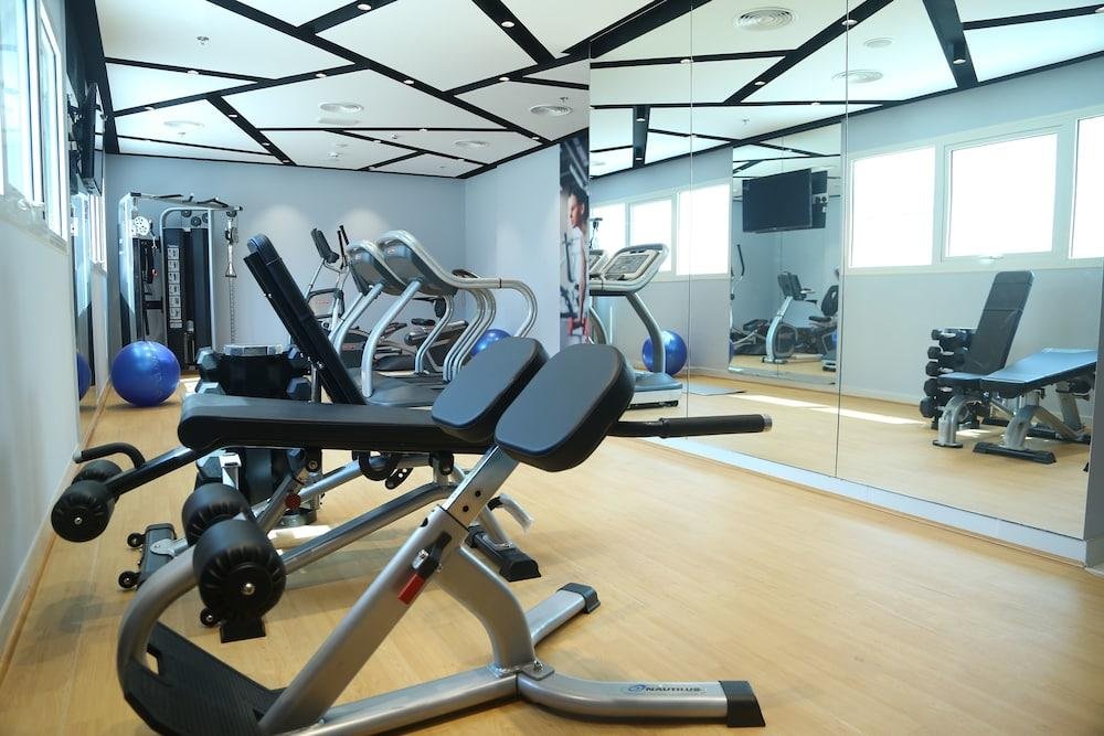 Дубай: Отель Signature Hotel Al Barsha