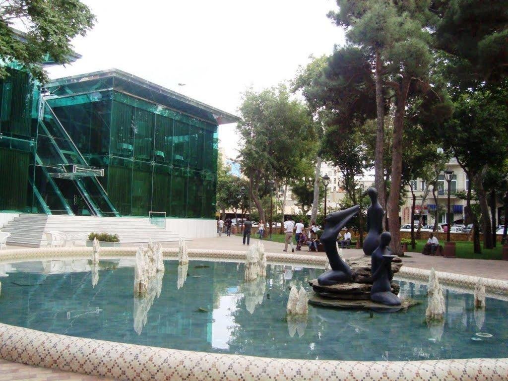 carousel image 1
