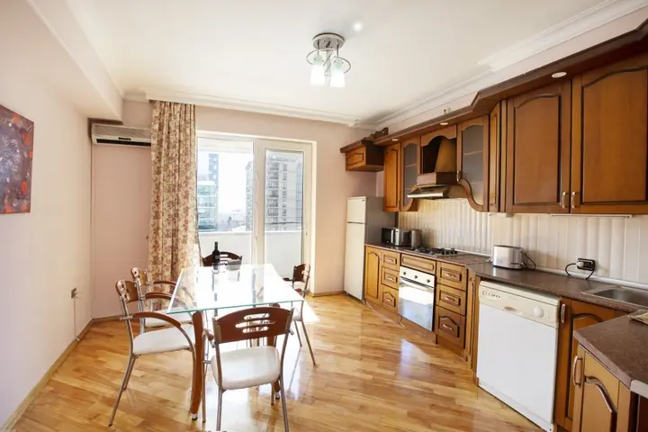 Баку: Апартаменты Leyla Apartment 8/A - Площадь Фонтанов