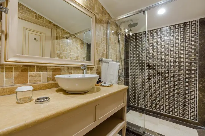 Батуми: Отель Divan Suites Batumi
