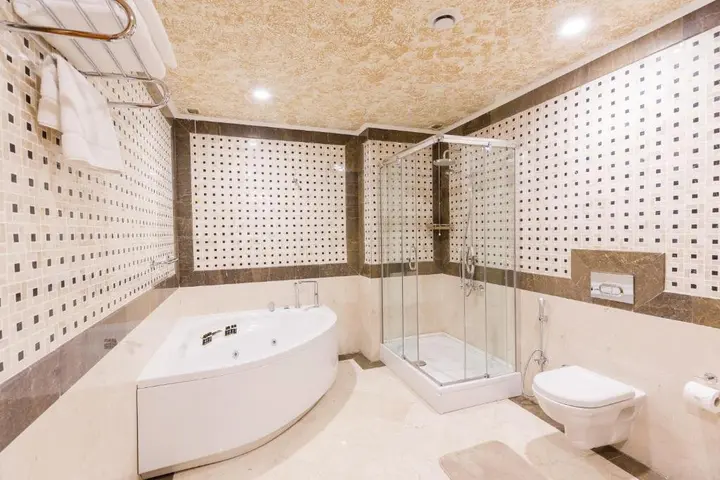 Батуми: Отель Divan Suites Batumi