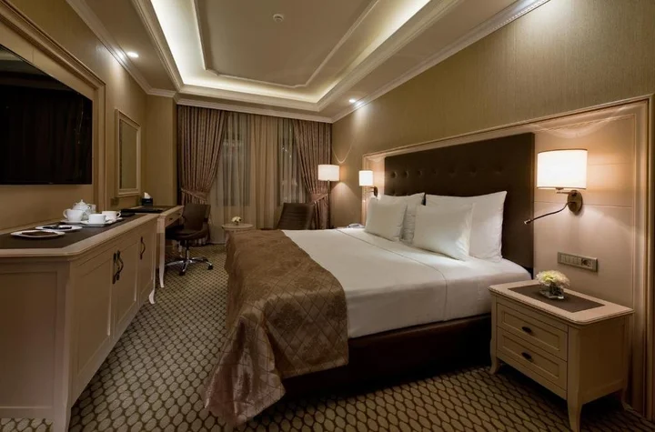 Батуми: Отель Divan Suites Batumi