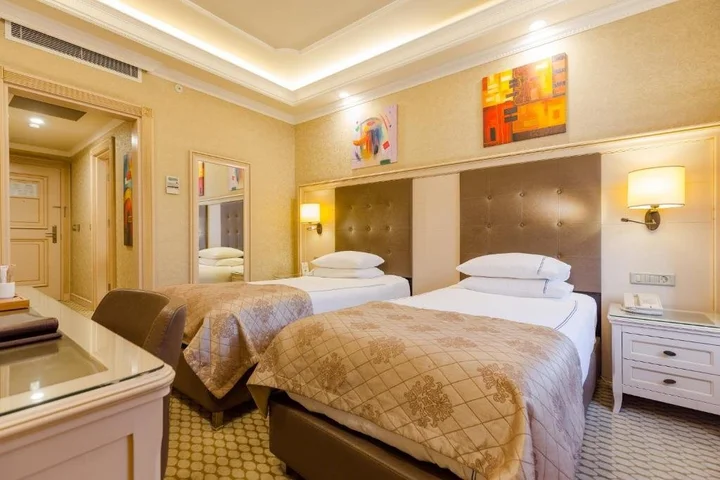 Батуми: Отель Divan Suites Batumi