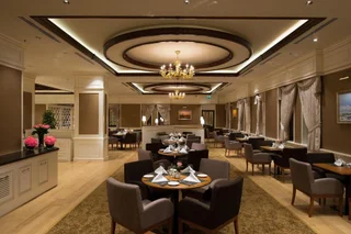 Батуми: Отель Divan Suites Batumi