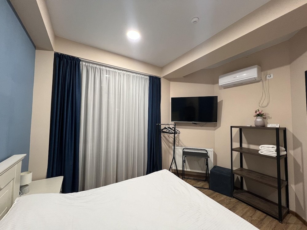 Тбилиси: Hotel Sky Room