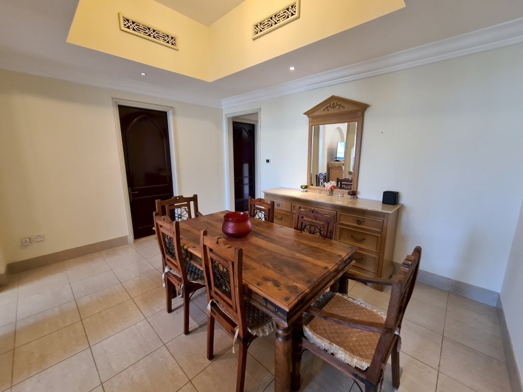 Дубай: Amazing stay at Dubai Downtown - Souk Al Bahar