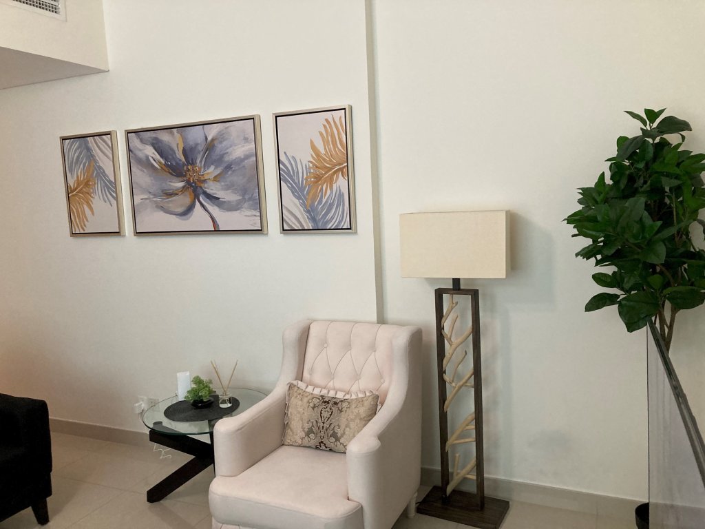 Дубай: Amazing stay at Claren Tower Downtown Dubai
