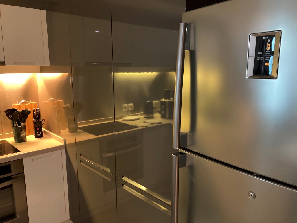 Дубай: Amazing stay at Claren Tower Downtown Dubai