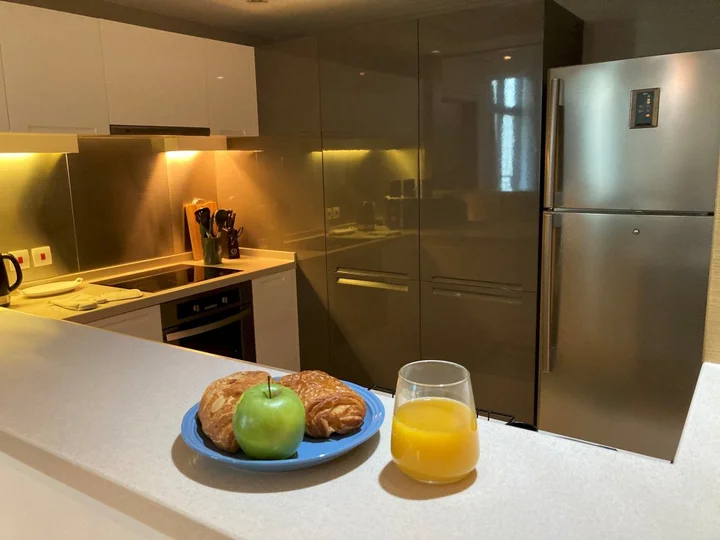 Дубай: Amazing stay at Claren Tower Downtown Dubai