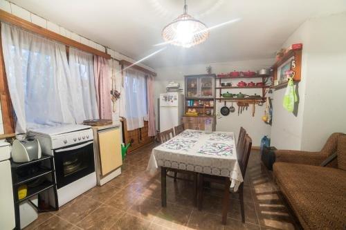 Зугдиди: Zugdidi House