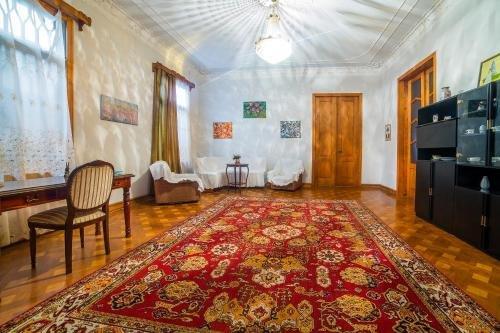 Зугдиди: Zugdidi House
