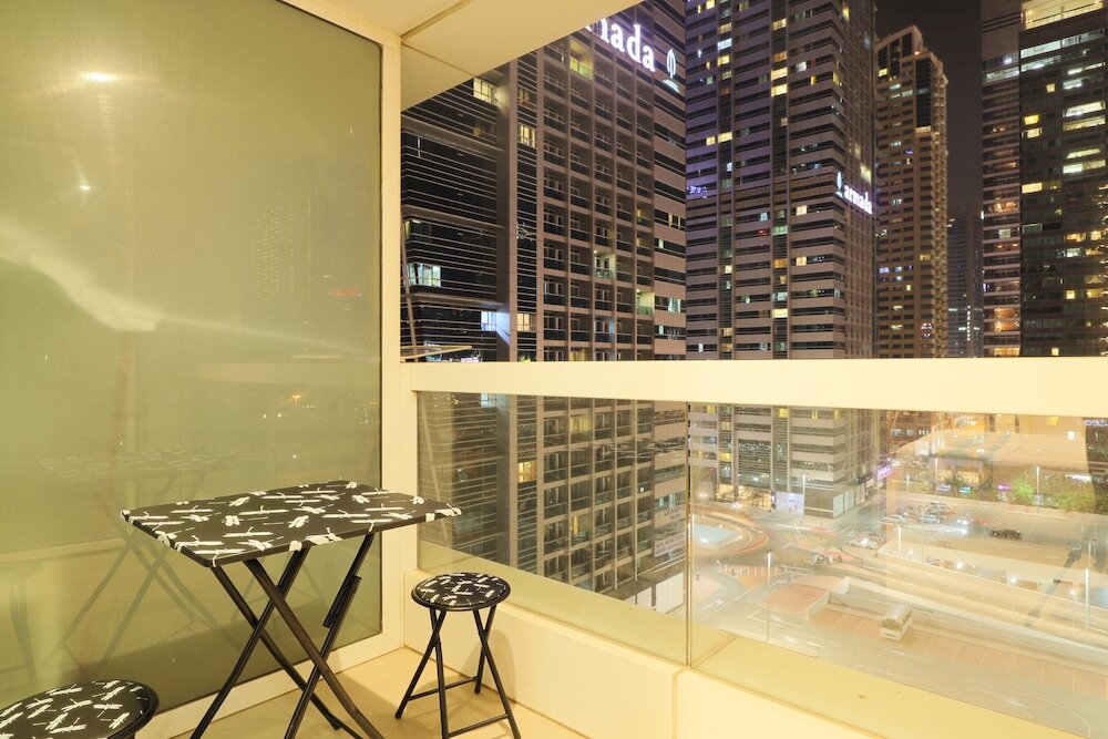 Дубай: OYO Home 260 Studio Saba 3 Tower