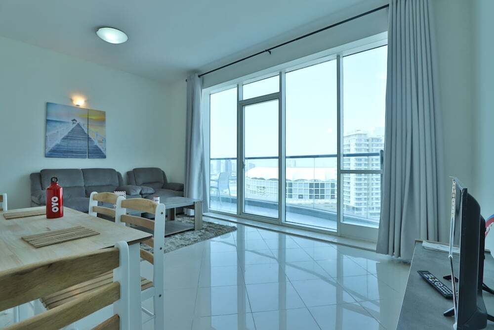 Дубай: OYO Home 263 1BHK Hub canal 1