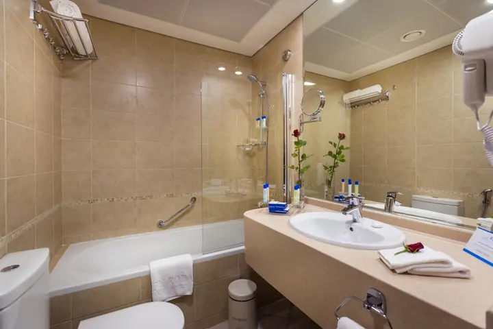 Дубай: Roda Metha Suites