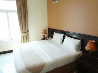 Дубай: Premiere Hotel Apartments