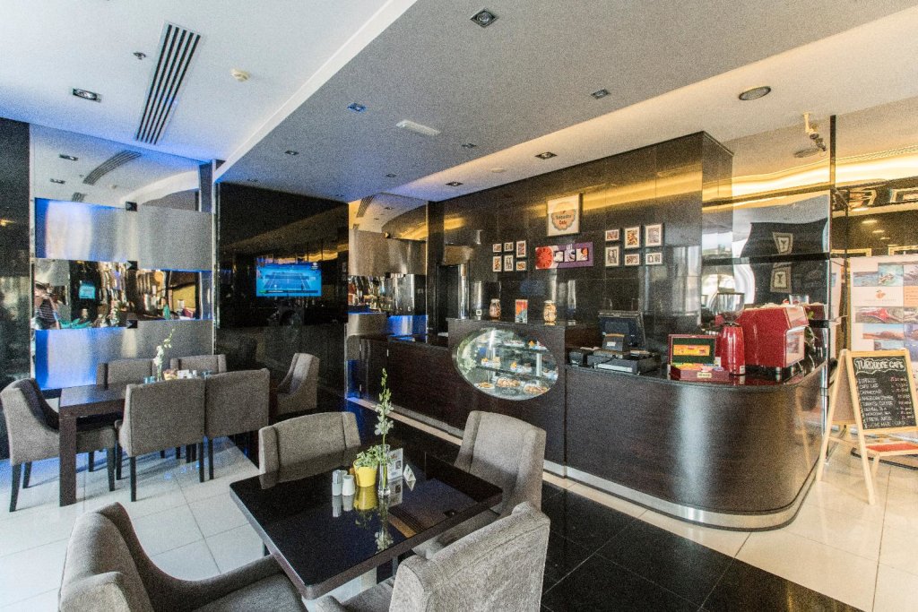 Дубай: Marmara Hotel Apartments