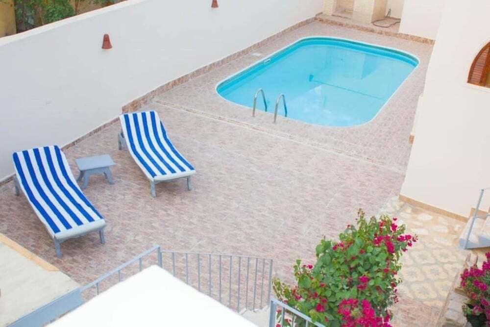Луксор: Desert Paradise Lodge