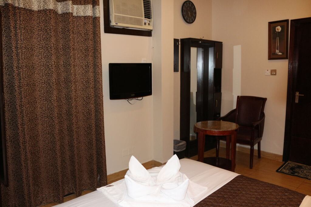 Дубай: Grand Sina Hotel