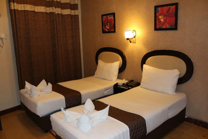 Дубай: Grand Sina Hotel