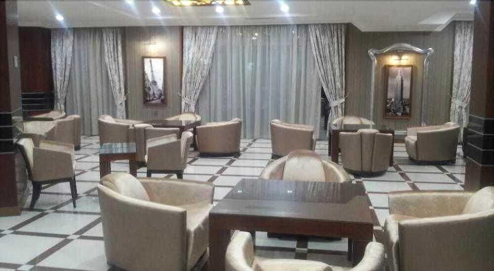 Баку: Deluxe Hotel and Spa