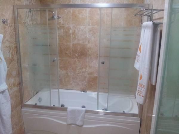 Баку: Deluxe Hotel and Spa