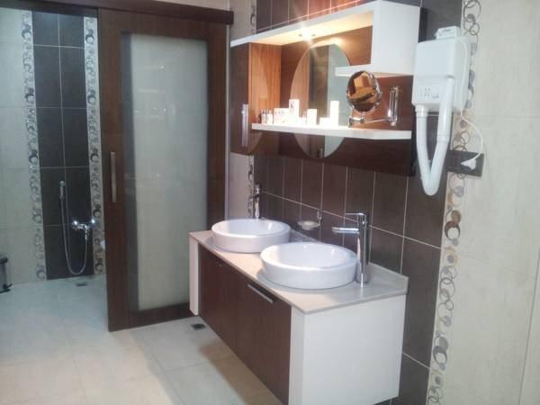 Баку: Deluxe Hotel and Spa