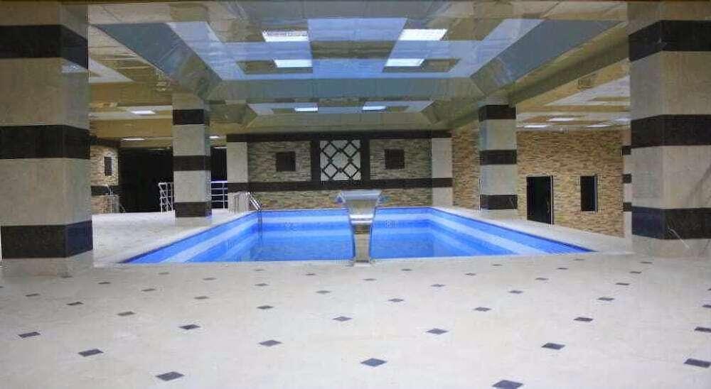 Баку: Deluxe Hotel and Spa