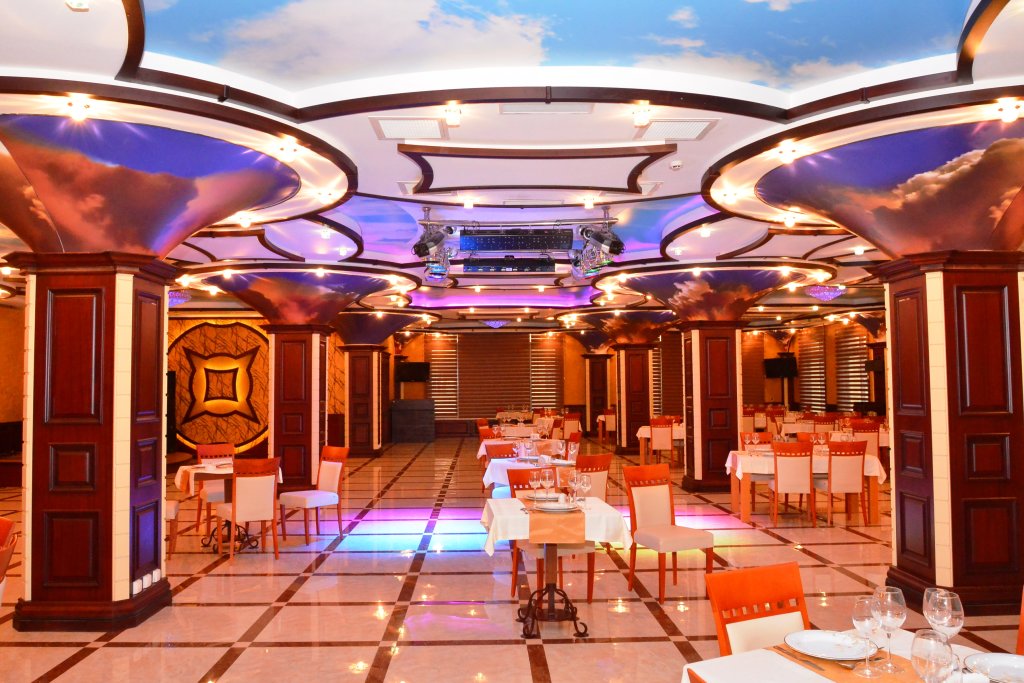 Баку: Deluxe Hotel and Spa