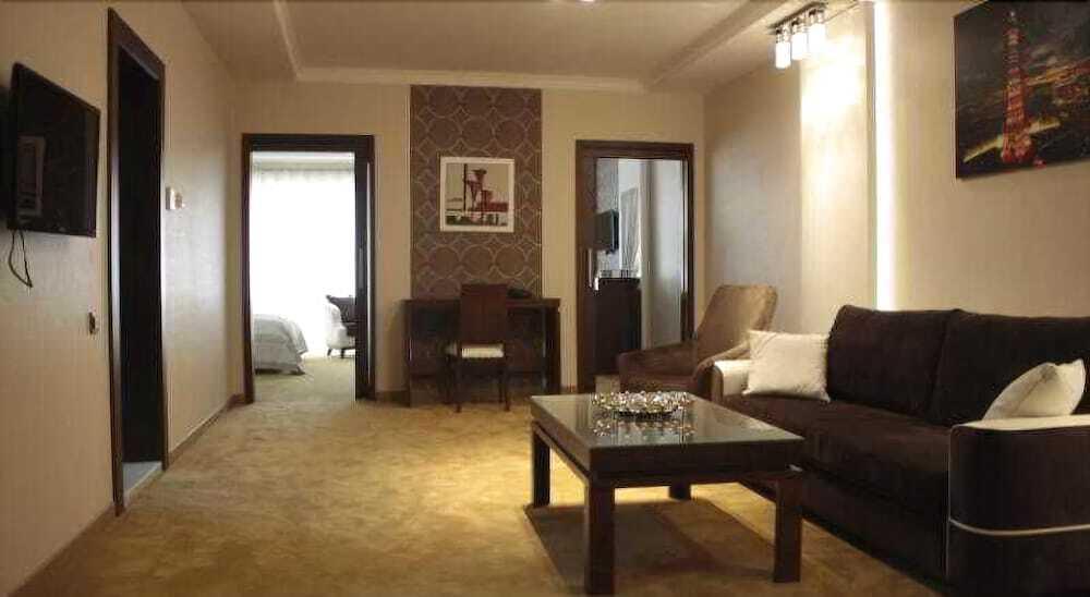 Баку: Deluxe Hotel and Spa