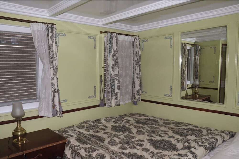 Dahabiya Nile Cruises - Private Boat - All-Inclusive — фото 1